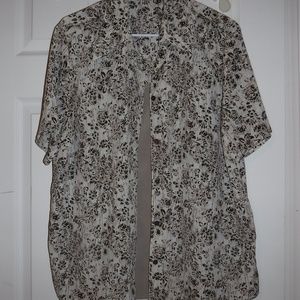 Blouse with Attached shell inside.  Size 1X